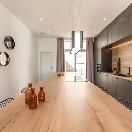 Historical And Spacious La Tourelle Ii By Interhome Apartamento